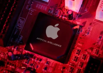 Apple Accelerates Chip Development for Smart Glasses, Next-Gen Macs, and AI Servers